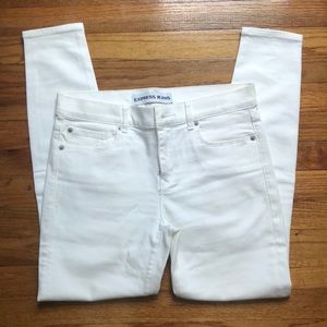 Express “Mia” White Ankle legging Mid-rise Jeans